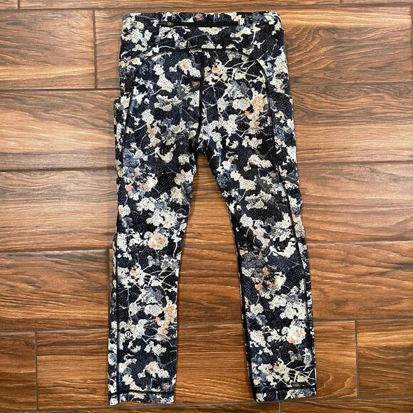 Lululemon Speed Up Crop 21” Spring Bloom‎ Multi Size 4 - Picture 4 of 7